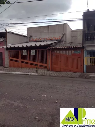 Imagem TERRENO COM 03 CASAS E 01 SALÃO COMERCIAL.