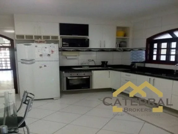 Imagem CHÁCARA À VENDA COM 4 DORMITÓRIOS, 1828 M² - RECANTO DA PRATA - JUNDIAÍ/SP