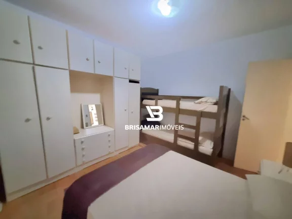 Imagem PITANGUEIRAS- LOCAL NOBRE , EXCELENTE APARTAMENTO , GARAGEM NO PRÉDIO.