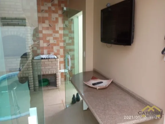 Imagem Casa com 3 suítes e 3 vagas á venda - Jardim Esplanada - Jundiaí/SP