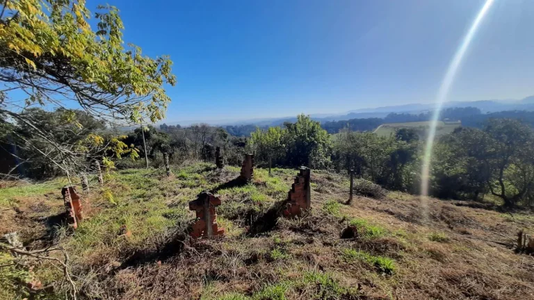 Imagem Lotes na represa de Atibaia - Bairro da Usina