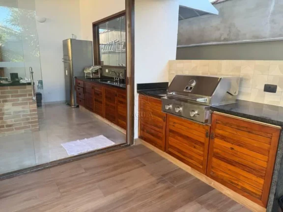 Imagem LINDA E ACONCHEGANTE CASA NA PRAIA COM JACUZZI!!