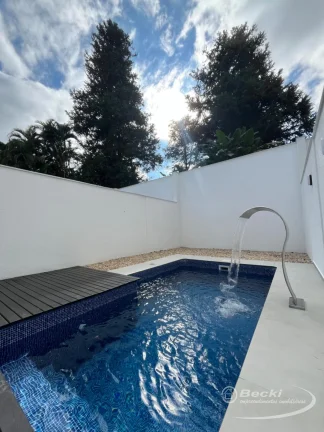 Imagem Casa no Residencial Kieper bairro Atiradores - Joinville