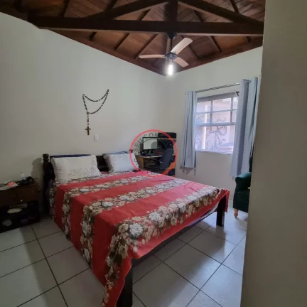 Imagem CASA AMPLA COM 4 DORMITÓRIOS, SENDO 1 SUÍTE, QUINTAL, PISCINA AREA GOURMET, EM EXCELENTE LOCALIZAÇÃO A VENDA EM BOISSUCANGA
