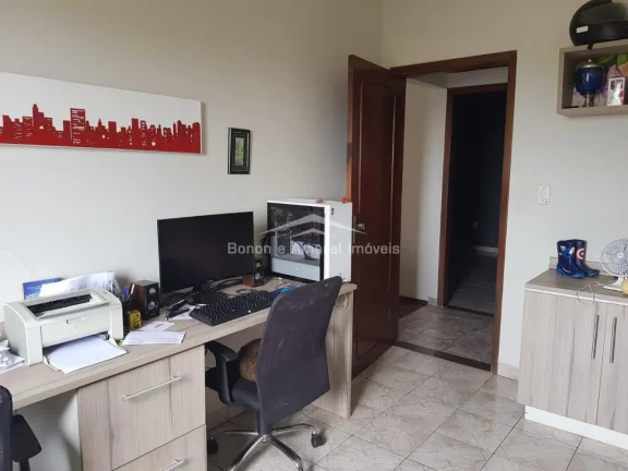 Imagem Para Venda linda casa no bairro Bressani, Paulínia.

 Excelente residência, 3 quartos sendo uma su...