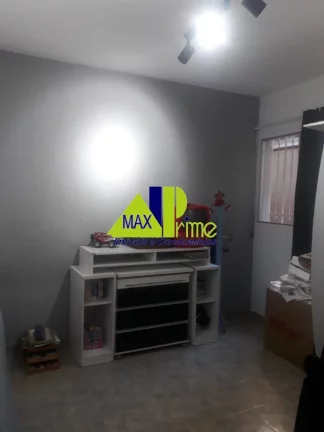 Imagem Imperdível casa à venda em São Paulo-SP no Jardim Pedro José Nunes! 5 quartos, 1 suíte, 2 vagas de garagem e 140m² de área.