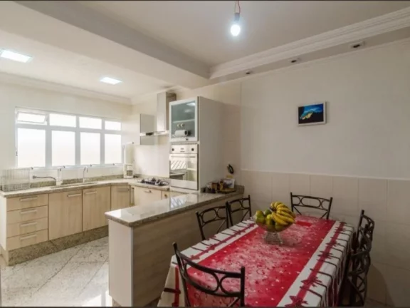 Imagem Sobrado à venda em São Bernardo do Campo-SP, bairro Planalto: 3 quartos, 3 banheiros, 2 vagas, 197m². Imperdível!