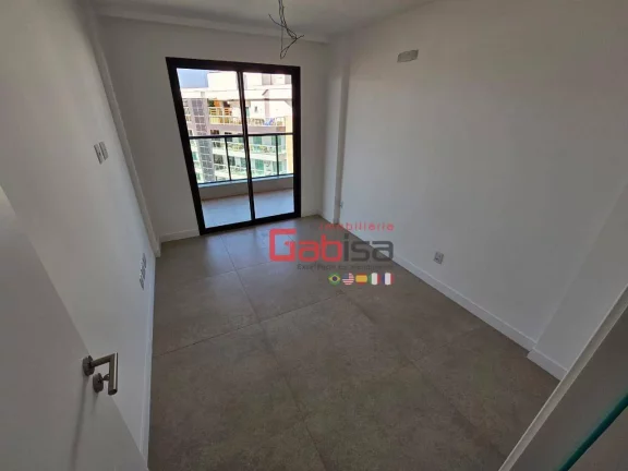 Imagem Apartamento com 3 dormitórios à venda, 110 m² por R$ 1.450.000,00 - Praia do Forte - Cabo Frio/RJ