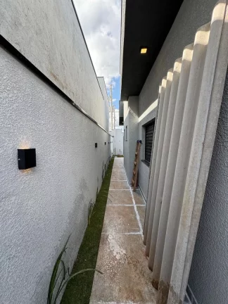 Imagem ENCANTADORA CASA RESIDENCIAL - PRONTA PARA MORAR - PARQUE VASCONCELLOS - HORTOLÂNDIA