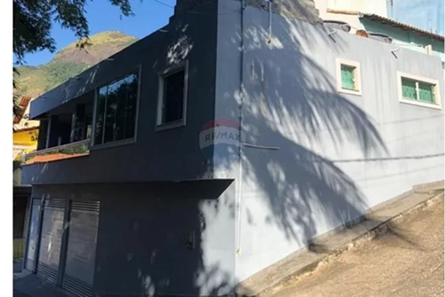 Imagem Casa na Freguesia em Jacarepagua com 2 quartos
