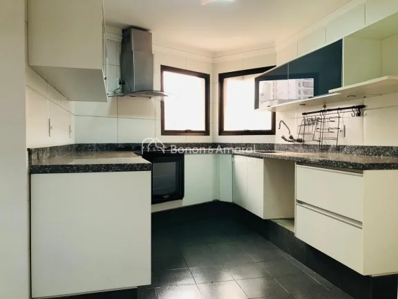 Imagem Apartamento duplex de 190 m² de área útil, um por andar, totalmente reformado, à venda no charmo...