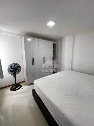 Imagem Apartamento com 2 dormitórios para alugar, 80 m² por R$ 4.575,00/mês - Itapuã - Vila Velha/ES