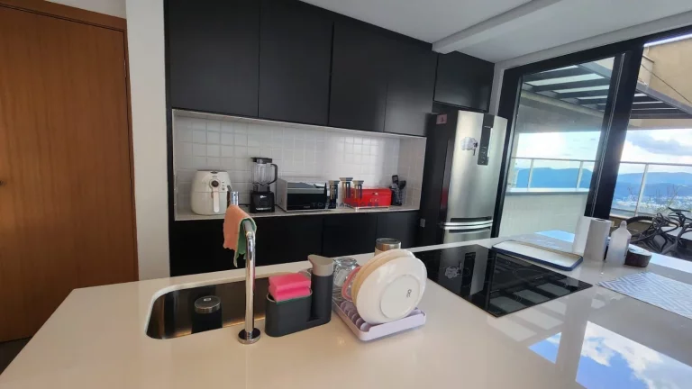 Imagem Cobertura Decorada e Mobiliada, lazer completo, 1 quarto e 3 Vagas a no Vila da