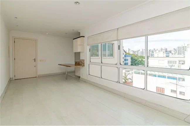 Imagem Apartamento à venda em Porto Alegre, Petrópolis, com 2 quartos, 87m2
