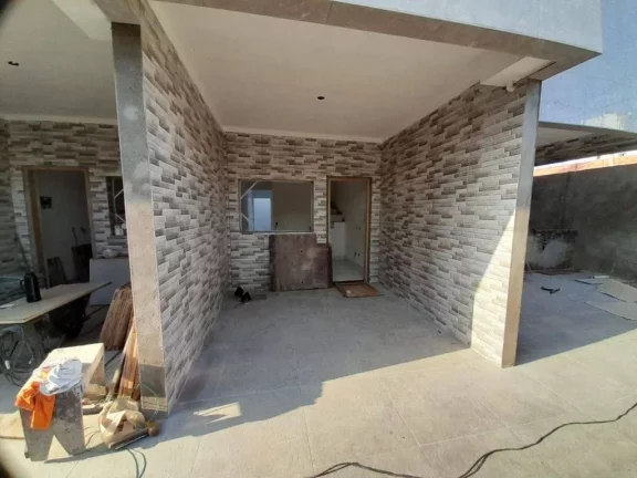 Imagem Casa com 2 dormitórios à venda, 65 m² por R$ 370.000,00 - Maracanã - Praia Grande/SP