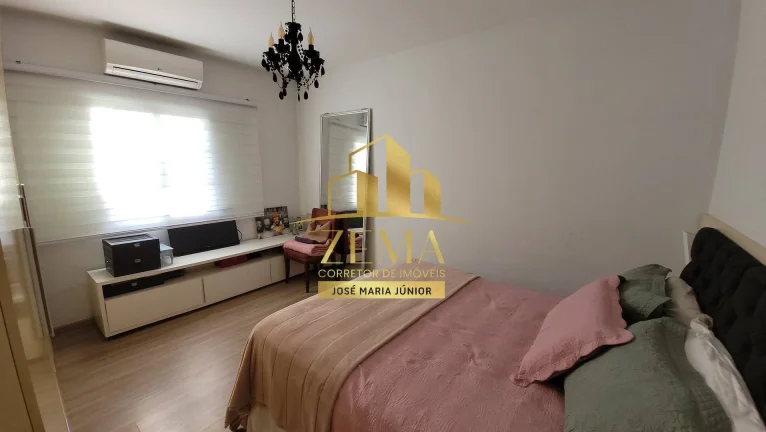 Imagem Casa térrea excelente para fins comerciais, com 03 dorms e 235 m2, 03 vagas