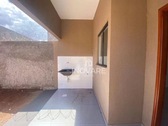 Imagem Casa com 2 dormitórios à venda, 80 m² por R$ 330.000,00 - Alto do Trindade - Itumbiara/GO