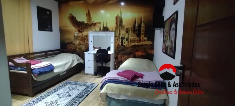 Imagem Casa a Venda Localizado na Região da Nova Suiça em Campos do Jordão -SP.