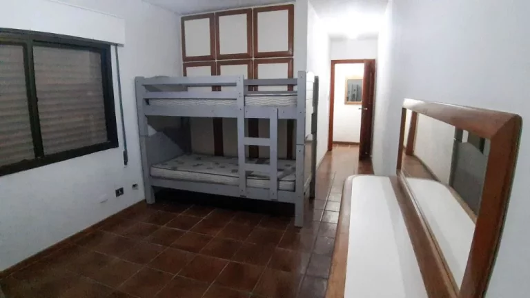 Imagem APARTAMENTO MOBILIADO, COM 190,00 M² DE ÁREA ÚTIL, 3 SUÍTES SENDO 1 MASTER E VAGA DE GARAGEM