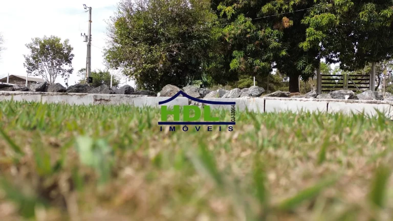 Imagem Chácara Exclusiva Riquíssima d´água em Hidrolândia/GO