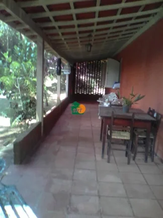 Imagem Chácara para Venda em São Roque, Recanto Das Acácias - Saboó, 3 dormitórios, 1 suíte, 1 banheiro, 2 vagas