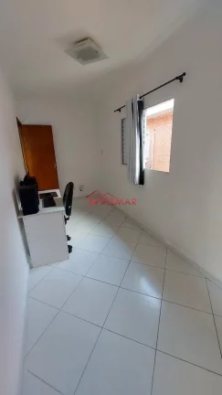 Imagem Sobrado em condomínio 2 dormitórios no bairro Japui – São Vicente