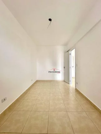 Imagem 01 dormitório, Faze final de acabamento50 metro da praia