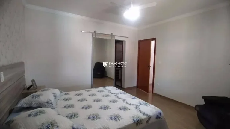 Imagem Chácara com 4 dormitórios à venda, 1024 m² por R$ 950.000,00 - Estância Lago Azul (Ártemis) - Piracicaba/SP