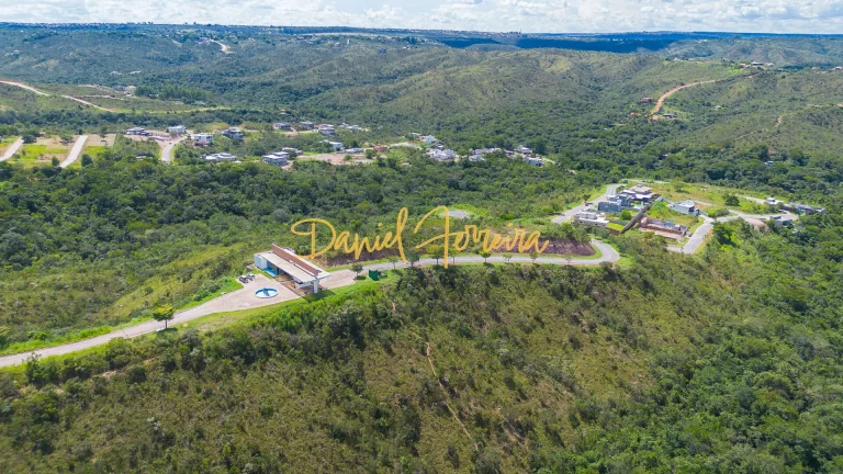 Imagem Lote à venda no Condomínio Quatro Estações com 997 m²