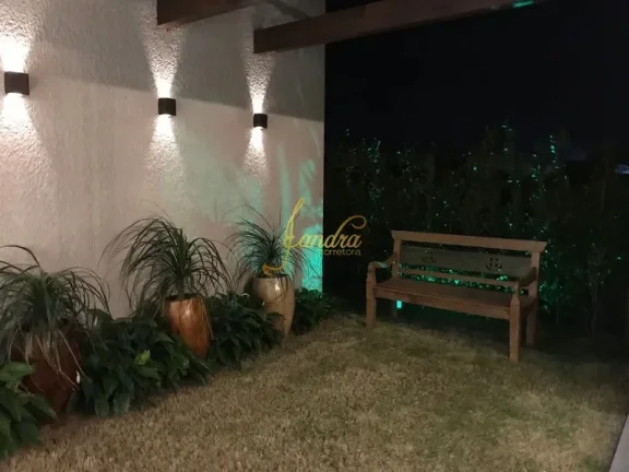 Imagem Casa térrea em condomínio fechado mobiliada e decorada