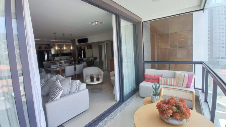 Imagem Apartamento com 3 Dormitórios à Venda, 123 m2 . Pronto para Morar - Agronômica - Florianópolis/SC