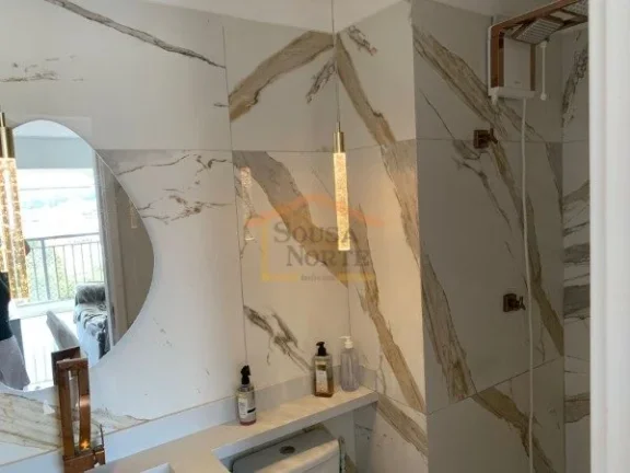 Imagem Apartamento de 45 m², com 2 dormitórios, varanda integrada com vista livre. Possui móveis planeja...