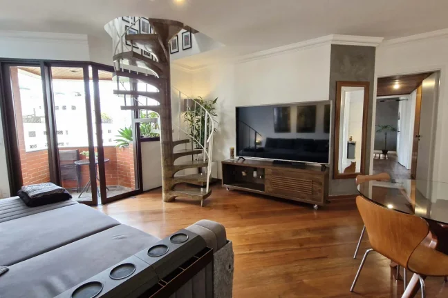 Imagem Cobertura para venda em Vila Andrade com 2 quartos, sendo 1 suíte , 201m2