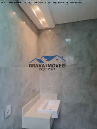 Imagem Sobrado para Venda em Maringá, JARDIM TÓQUIO, 3 dormitórios, 2 suítes, 4 banheiros, 4 vagas