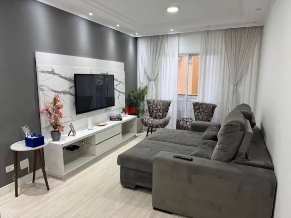 Imagem Penthouse, 2 dorm, 1 suíte e sala com sacada