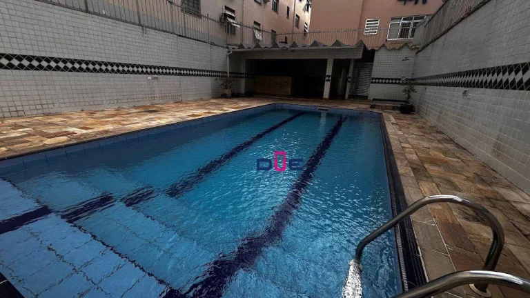 Imagem Apartamento com 2 dormitórios à venda, 97 m² por R$ 570.000 - Marapé - Santos/SP
