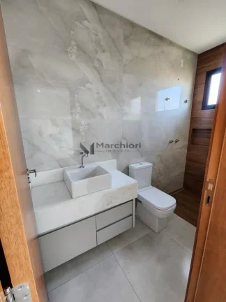 Imagem Casa Térrea Alto Padrão no Portal do Sol Golfe Clube Goiânia