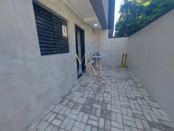 Imagem Sobrados Triplex NOVOS 3 suítes, 3 vagas, com piscina a venda no Marapé
