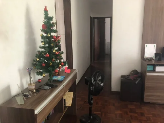 Imagem Apartamento com 2 quartos, sala , cozinha, área de de serviço, banheiro social, 1 vaga de garagem....