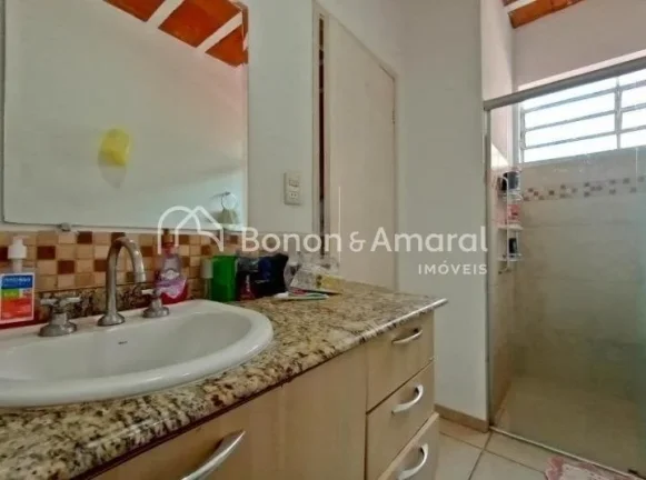 Imagem Encantadora residência em condomínio fechado no Residencial Clube de Campo, com 1.270 m² de terre...