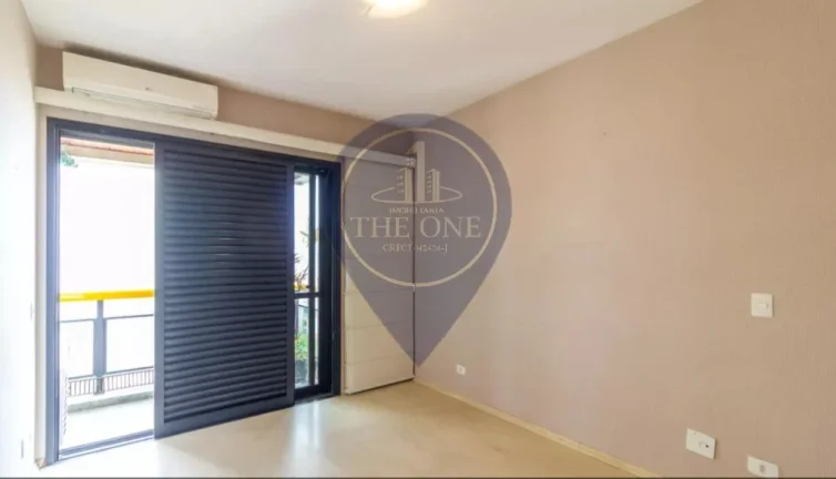 Imagem Apartamento para locação em Cerqueira César, São Paulo-SP: 3 quartos, 1 suíte, 2 vagas, 130m² de área!