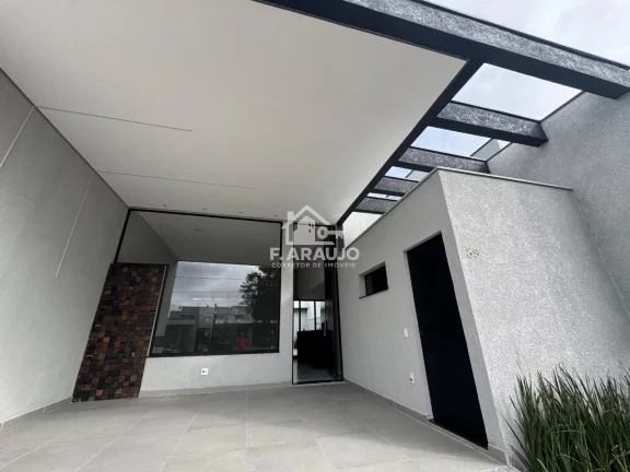 Imagem Casa em Condomínio de Luxo à Venda em Sorocaba-SP, Jardim Reserva Ipanema: 3 Quartos, 1 Suíte, 2 Salas, 2 Banheiros, 2 Vagas, 140m²