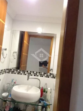 Imagem  Excelente apartamento totalmente reformado - Campo Grande