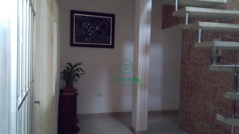 Imagem Sobrado com 3 dormitórios à venda, 200 m² por R$ 1.200.000,00 - Cidade Soberana - Guarulhos/SP
