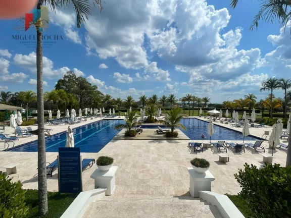 Foto do imóvel: Ninho Verde 1 - Casa alto padrão em Condomínio