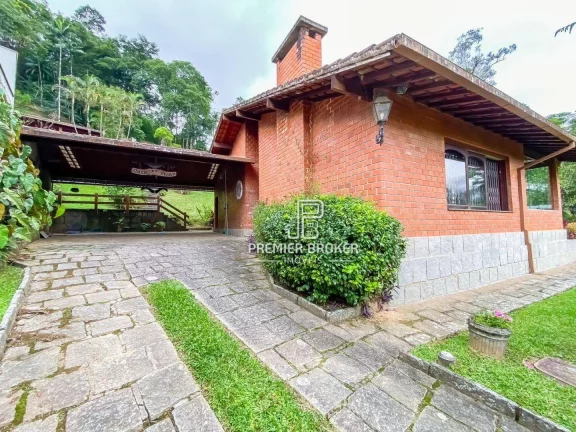 Imagem Casa à venda, 450 m² por R$ 2.100.000,00 - Comary - Teresópolis/RJ