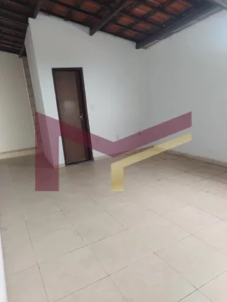 Imagem Casa 4/4 sendo 1 suite na Conceicao