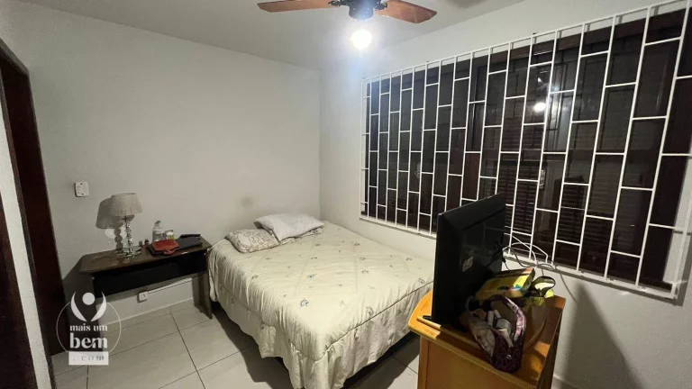 Imagem Essa é a realização do seu SONHO de uma CASA TÉRREA com 236m² e QUINTAL maravilhoso 5 quartos (2 SUÍTES) à venda De 999K Por R$ 901 mil AVALIA PERMUTA