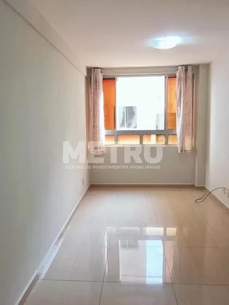 Imagem Apartamento à venda no Cond. Carlos Wilson com 2 quartos, PETROLINA - PE