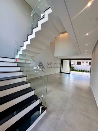 Maravilhosa casa em loteamento fechado à Venda em Jundiaí-SP, 3 Suítes e 4 Vagas de Garagem no Reserva Ermida!